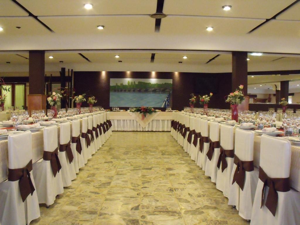 Hostal Salones Victoria Santa Marina del Rey ภายนอก รูปภาพ